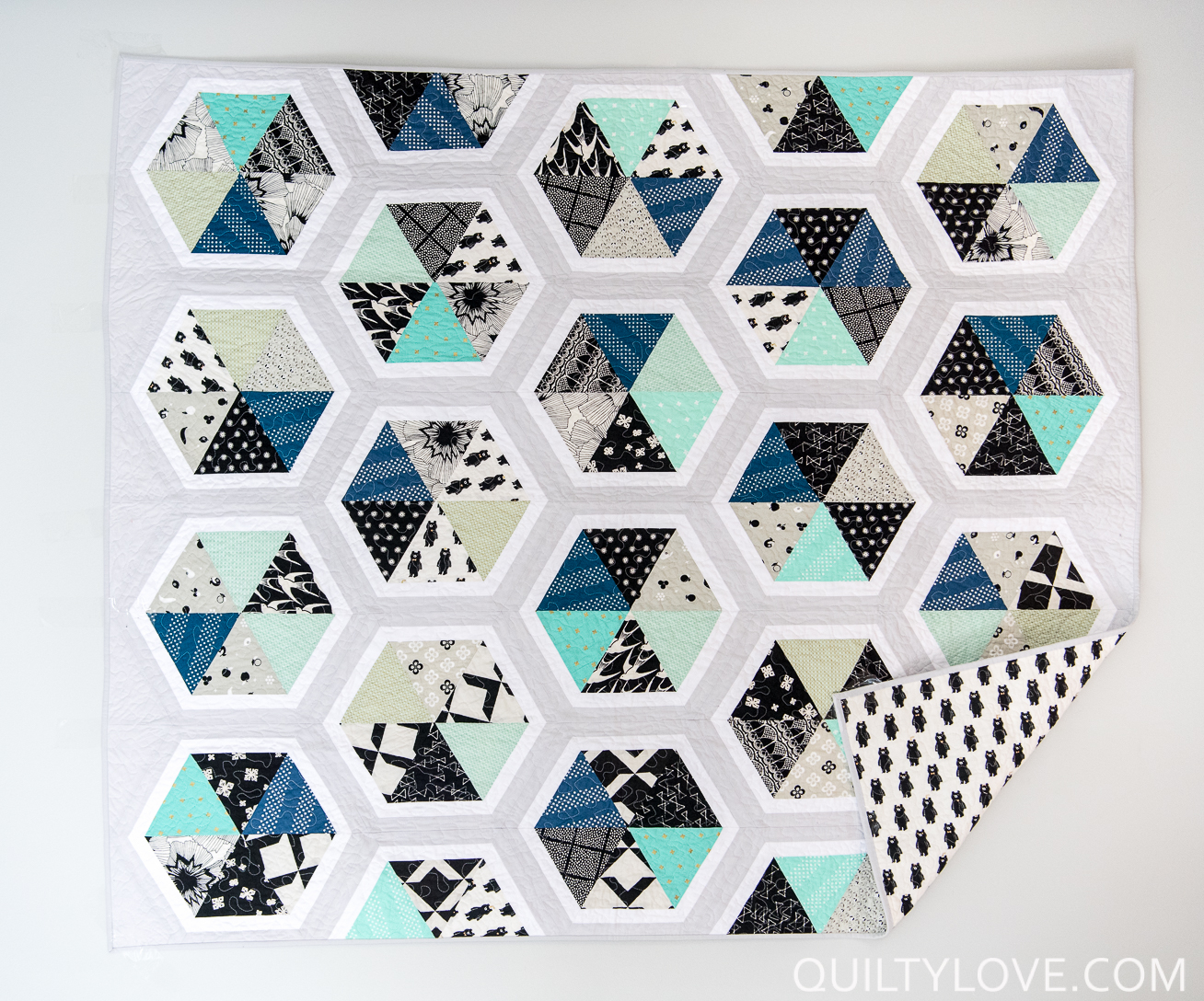 Cotton and Steel Trianlge Hexies Quilt