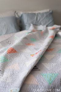 twin size triangle pop quilt