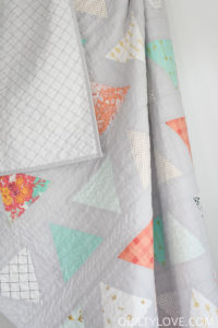 twin size triangle pop quilt