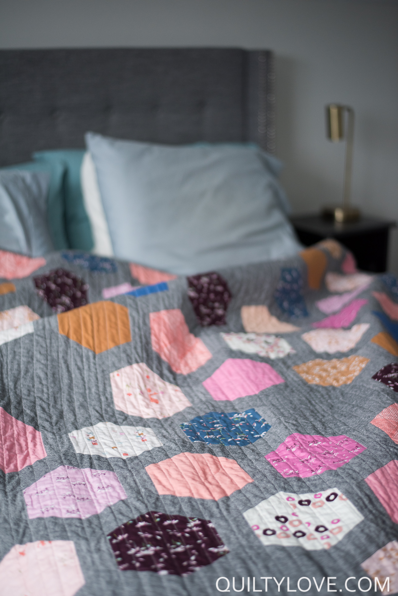 hexie framed quilt