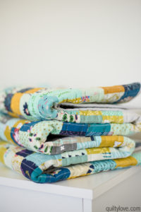 photos to take of your quilts by Emily of Quiltylove.com