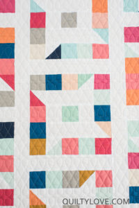 Friendly Stars quilt pattern by Emily of quiltylove.com |