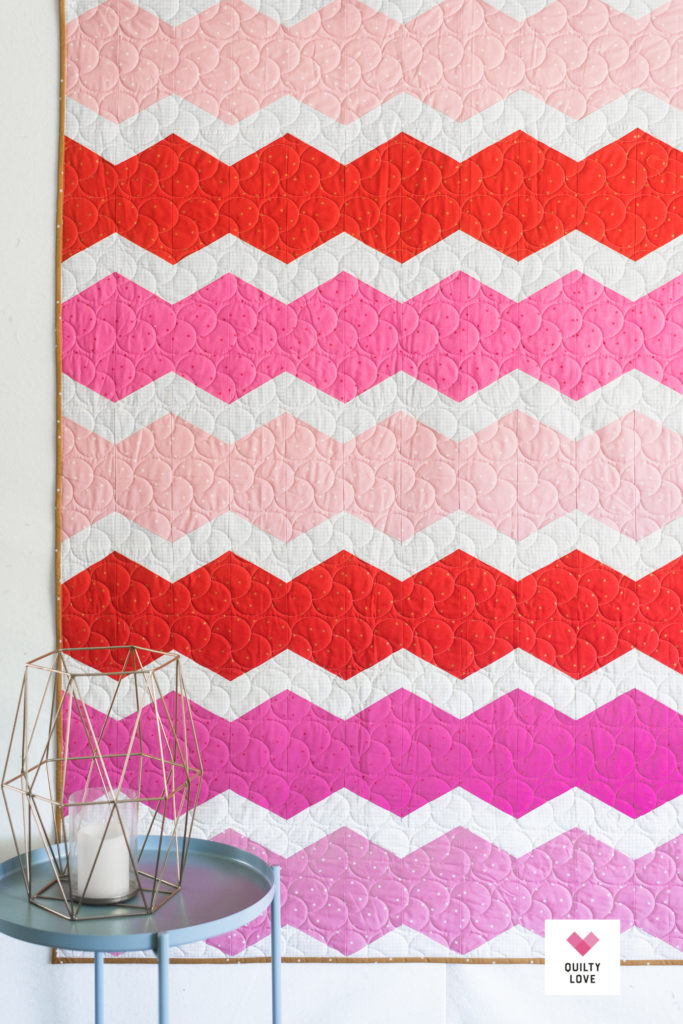 Hexie Pop quilt patternA modern Hexie quilt pattern Quilty Love