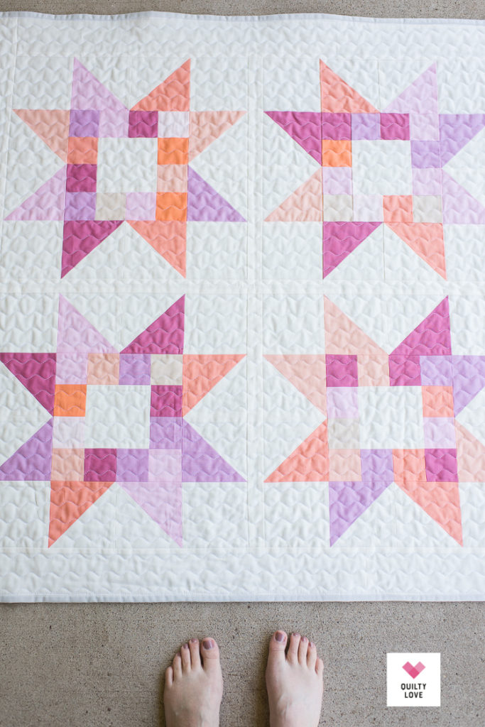 Quilty Stars baby quilt - Emily of quiltylove.com