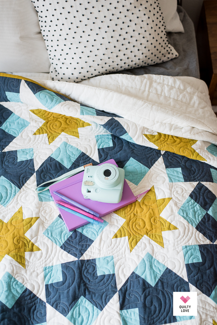 Night Stars Quilt A bold star quilt pattern Quilty Love