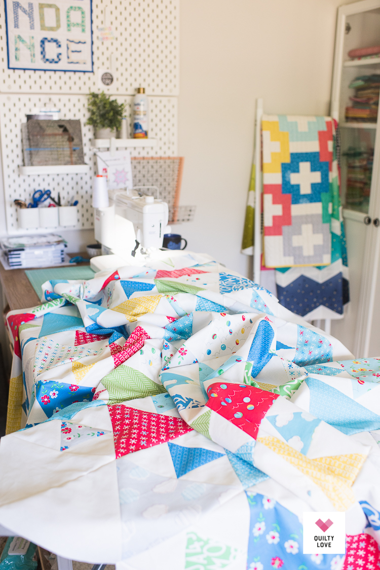 Bounce Triangle Peaks by QuiltyLove