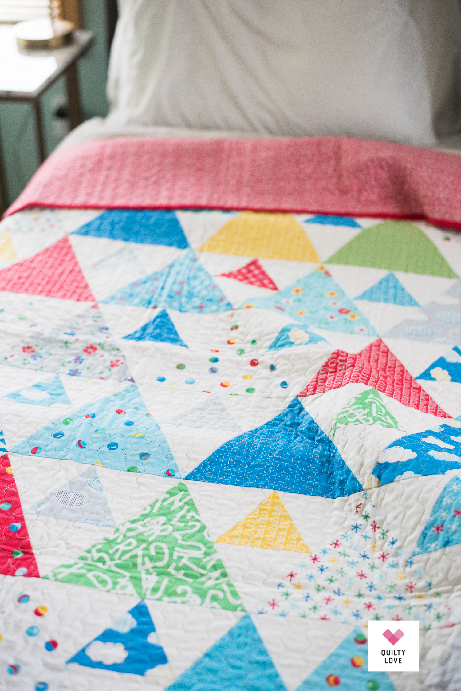 Bounce Triangle Peaks by QuiltyLove