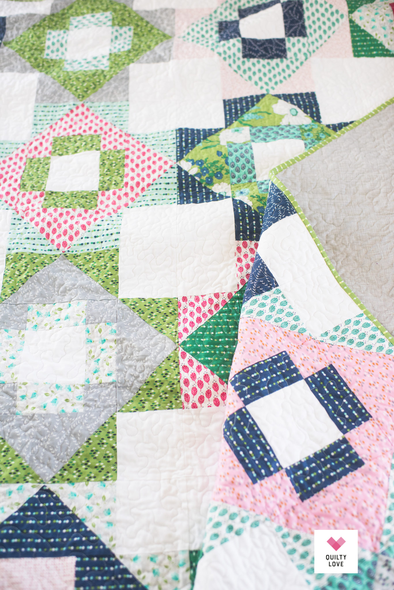 Meadowland quilt The VandCo Color Me Happy one Quilty Love