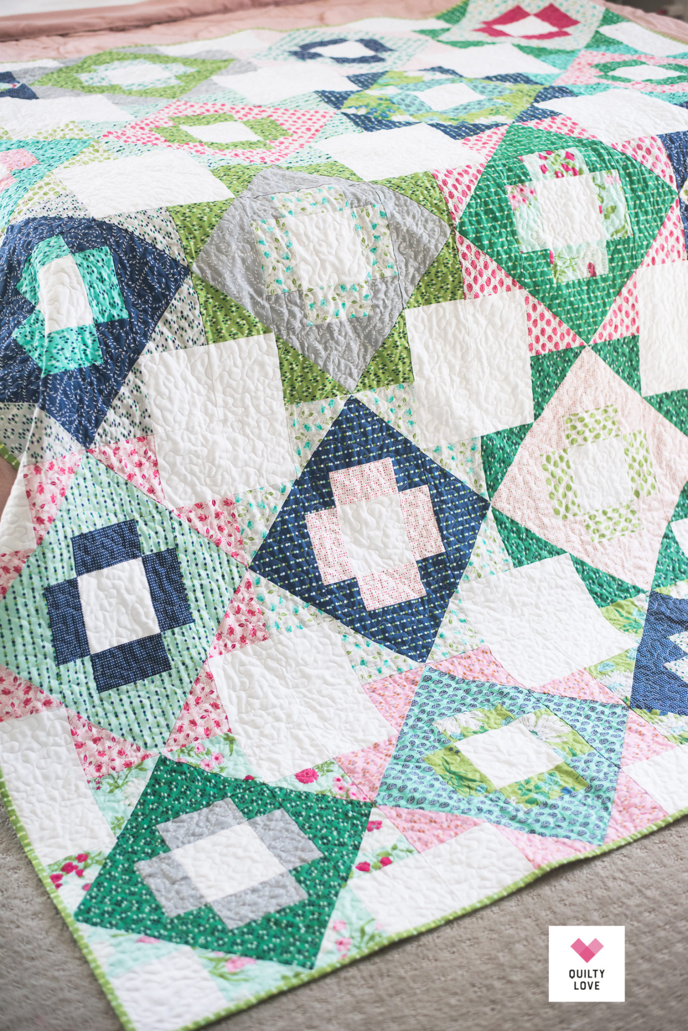 Meadowland quilt The VandCo Color Me Happy one Quilty Love