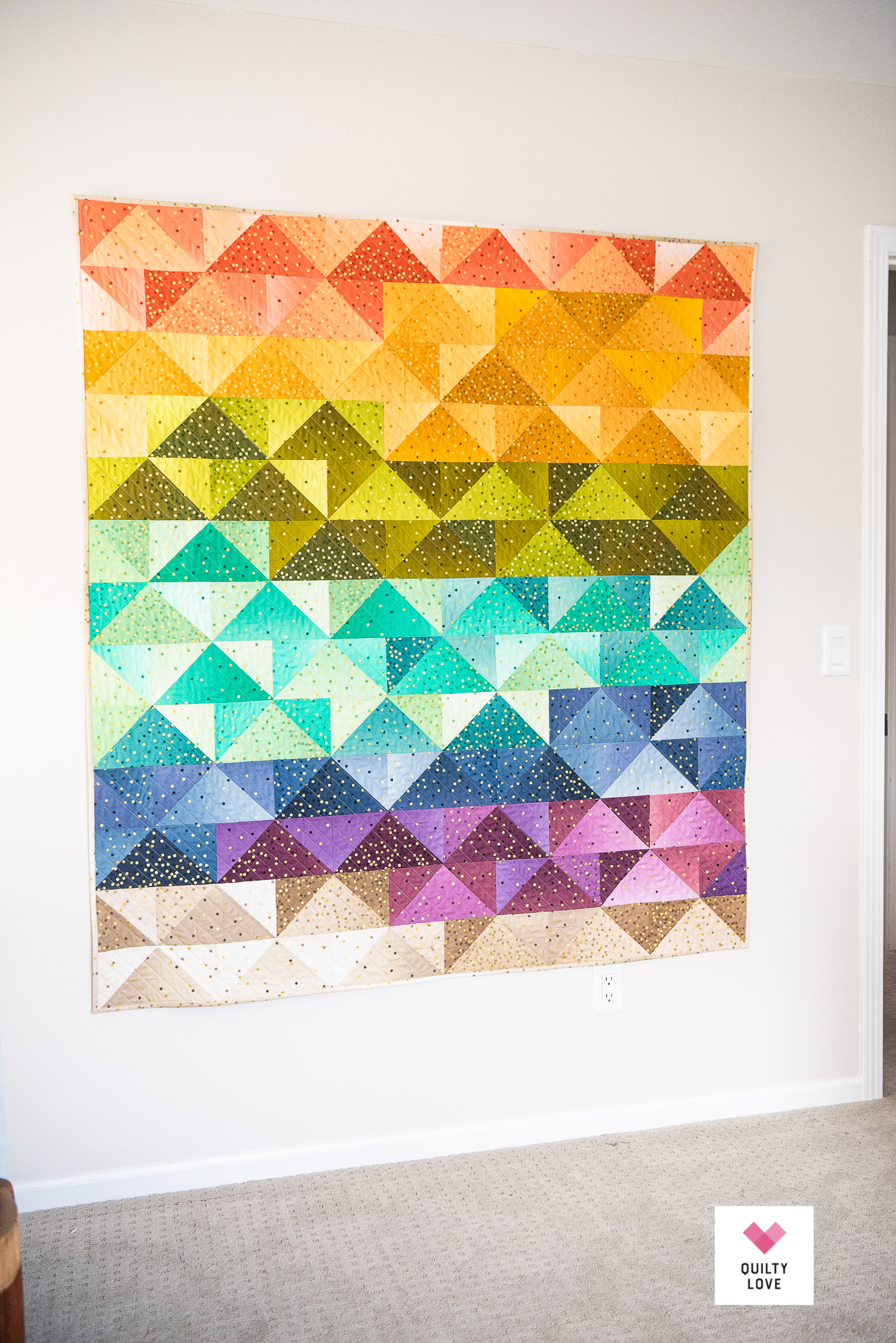 Ombre Patchwork Flying Geese quilt by Emily of Quiltylove.com